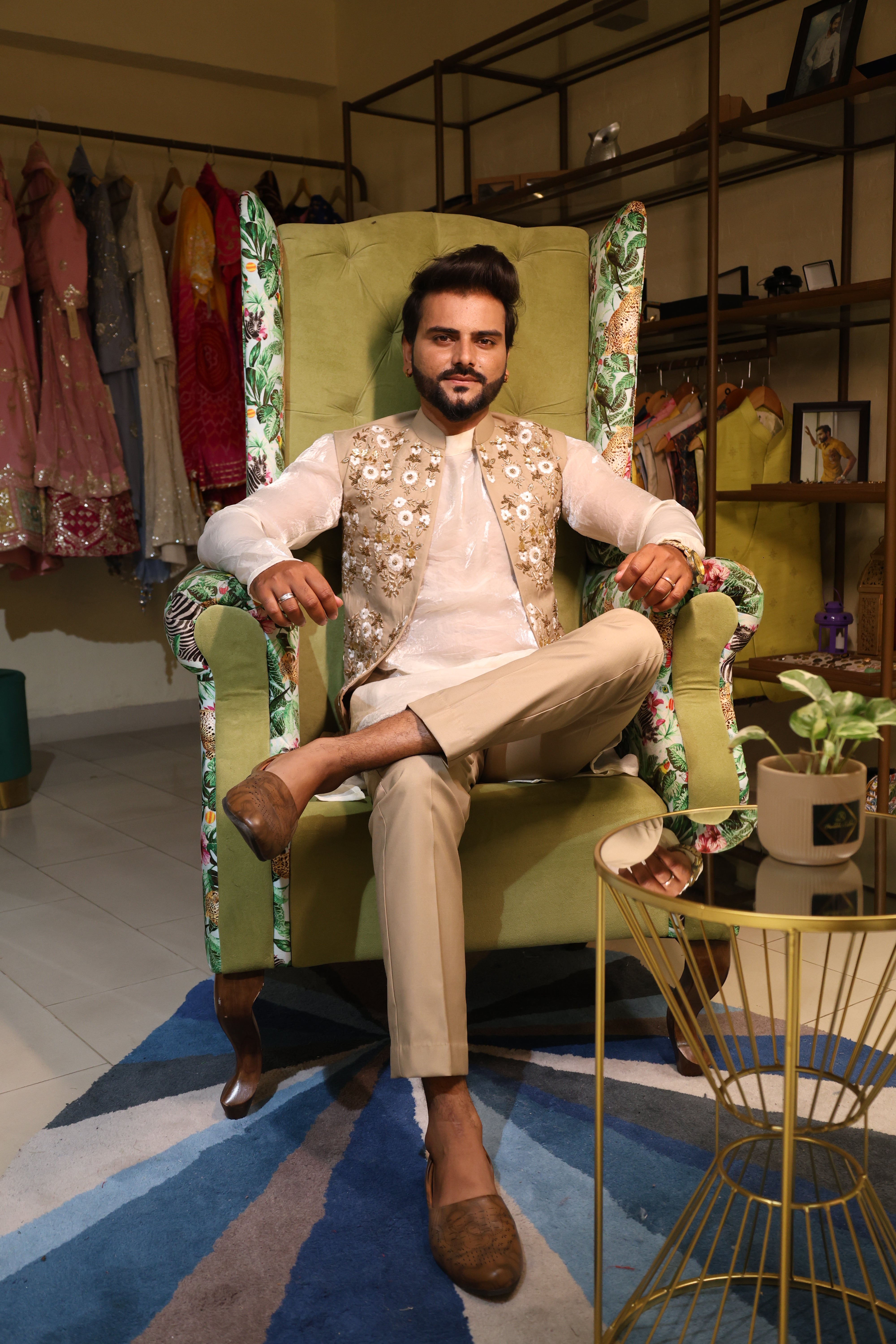 Sunehri Phool Kurta Set