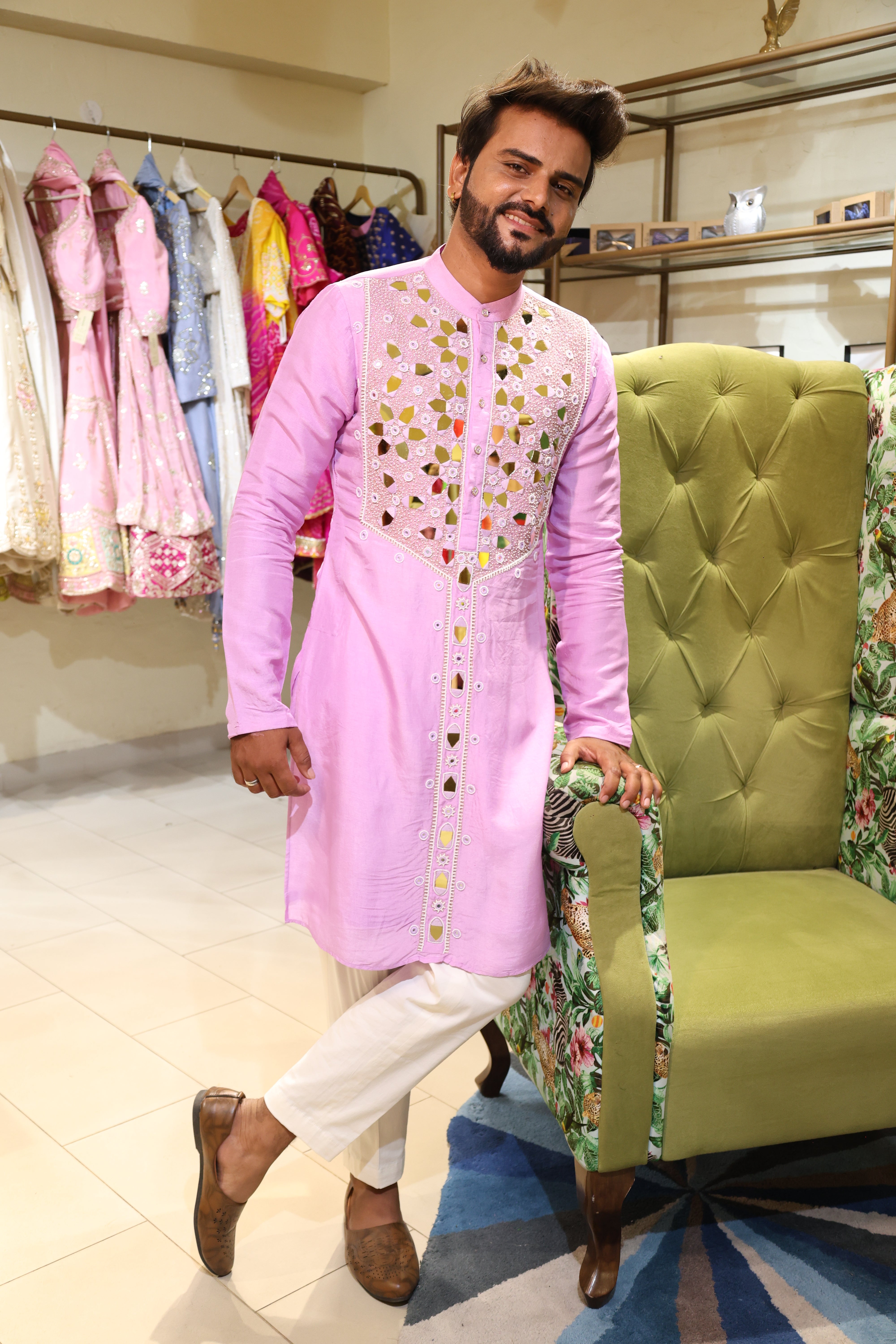 Gulabi Sheesha Kurta