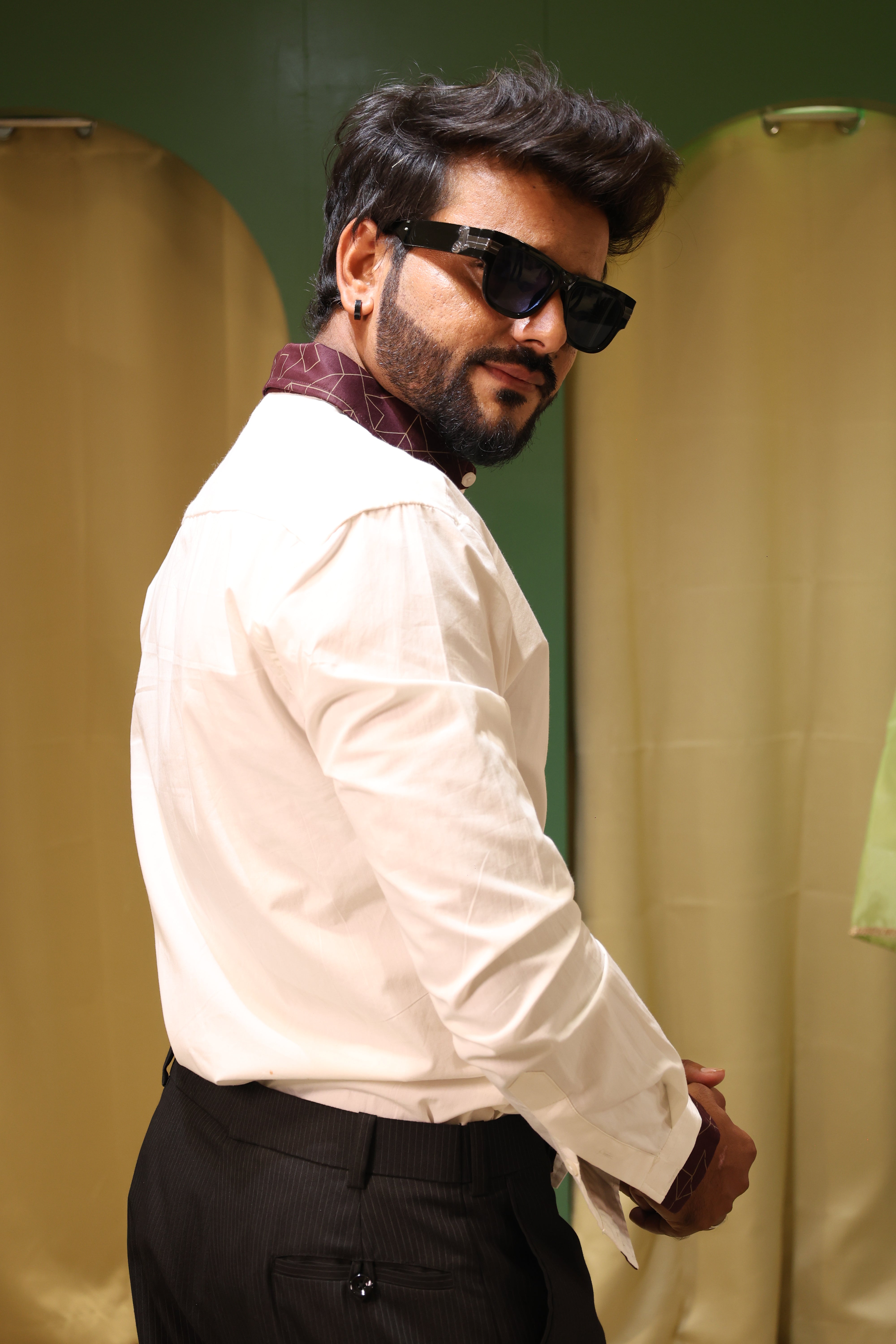 Statement Shirt With Brown Pocket