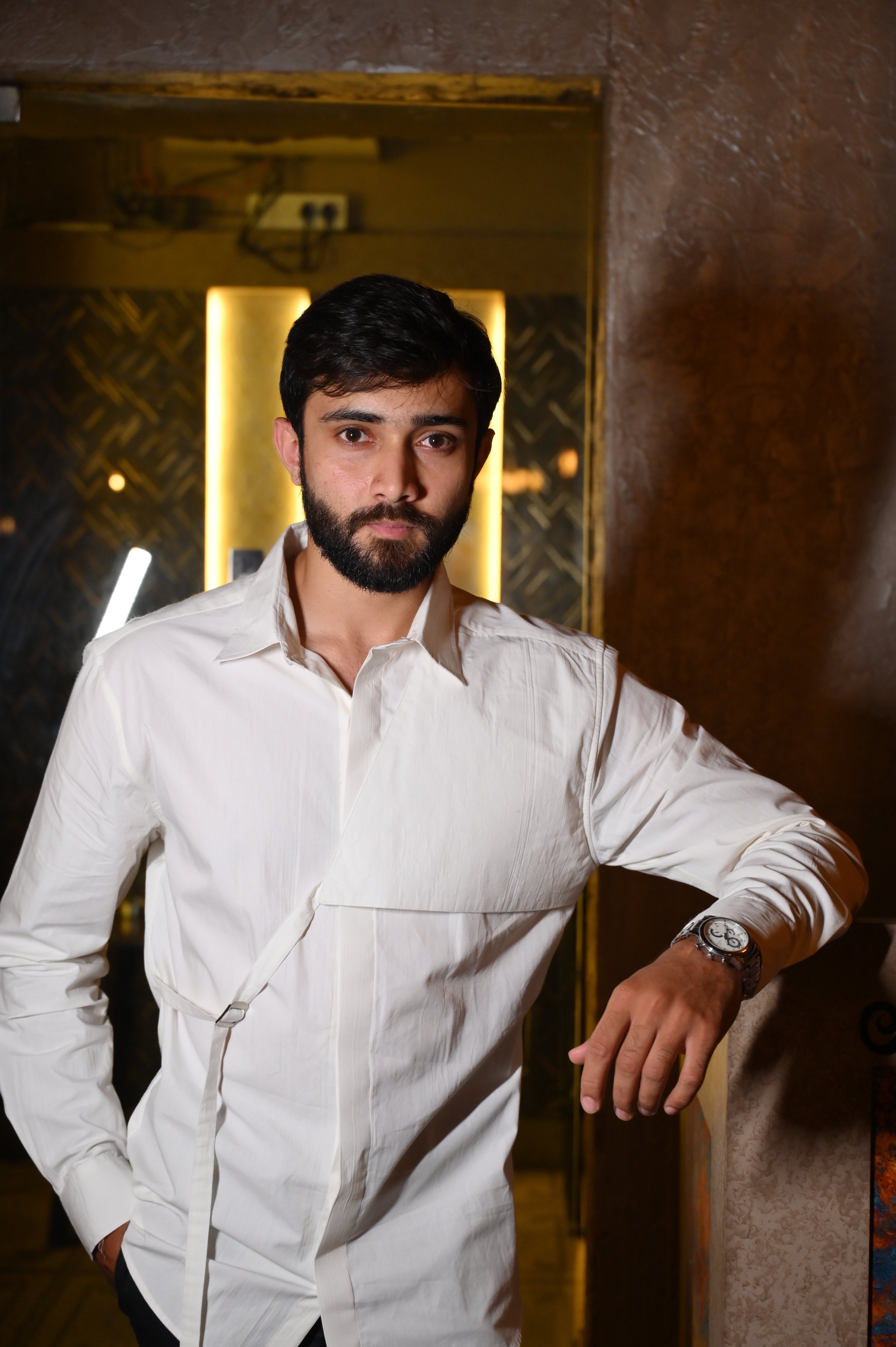 Statement Hook Pattern Shirt