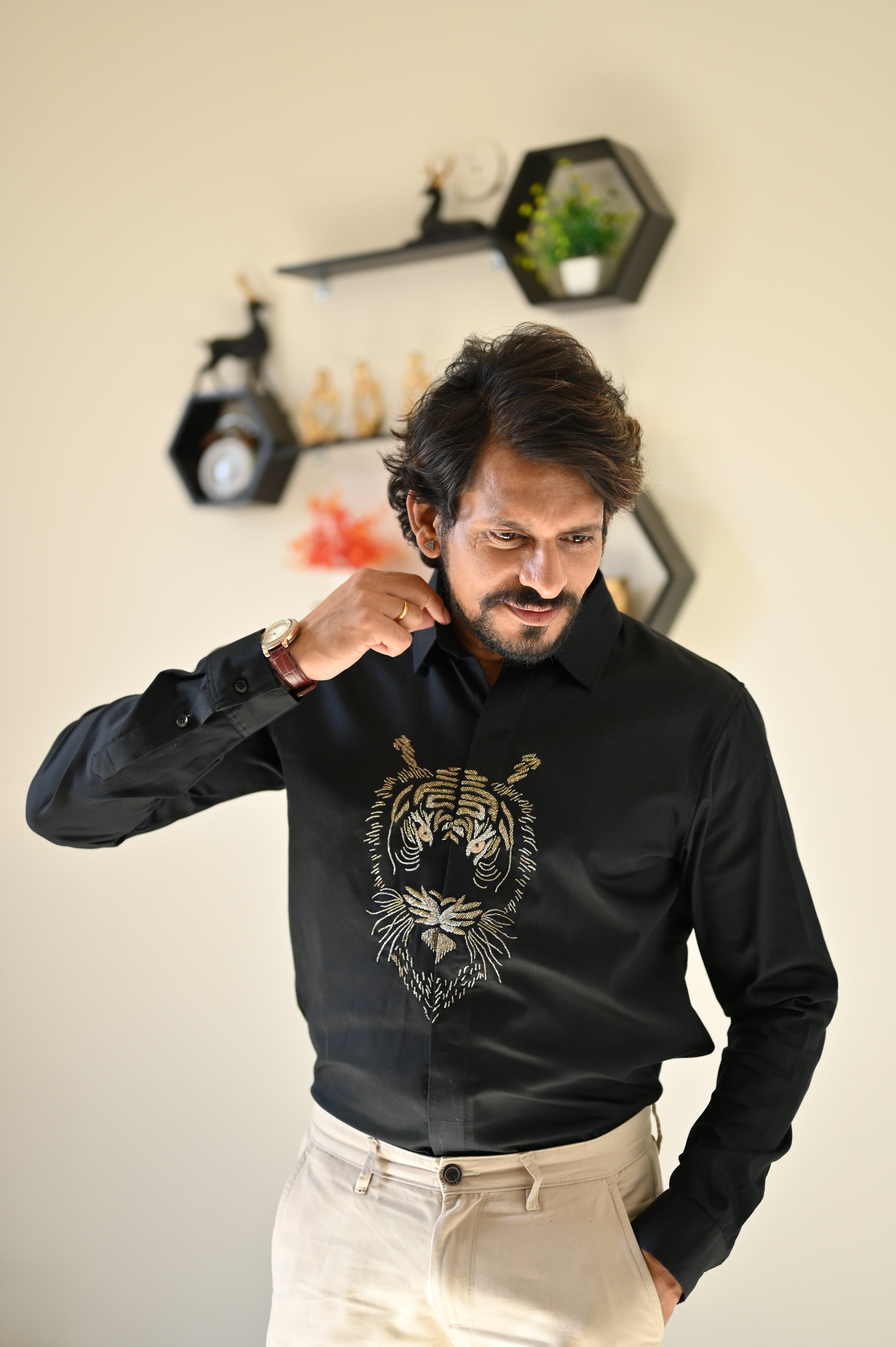 Tiger Black Party Statement Shirt