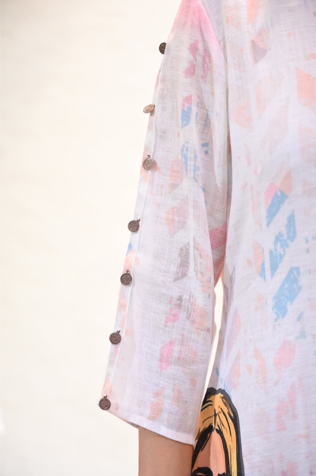 Girlfriends Linen Kurta